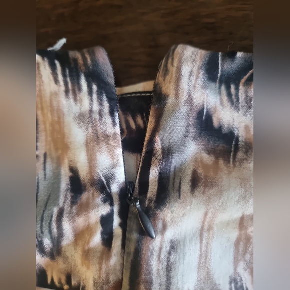 Womens miniskirt - Picture 4 of 5